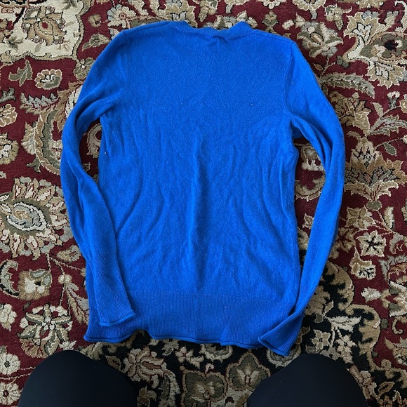 Cashmere sweater - Picture 3 of 3